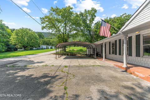 Tiny photo for 702 Meadowview Drive, Harriman, TN 37748 (MLS # 1350080)