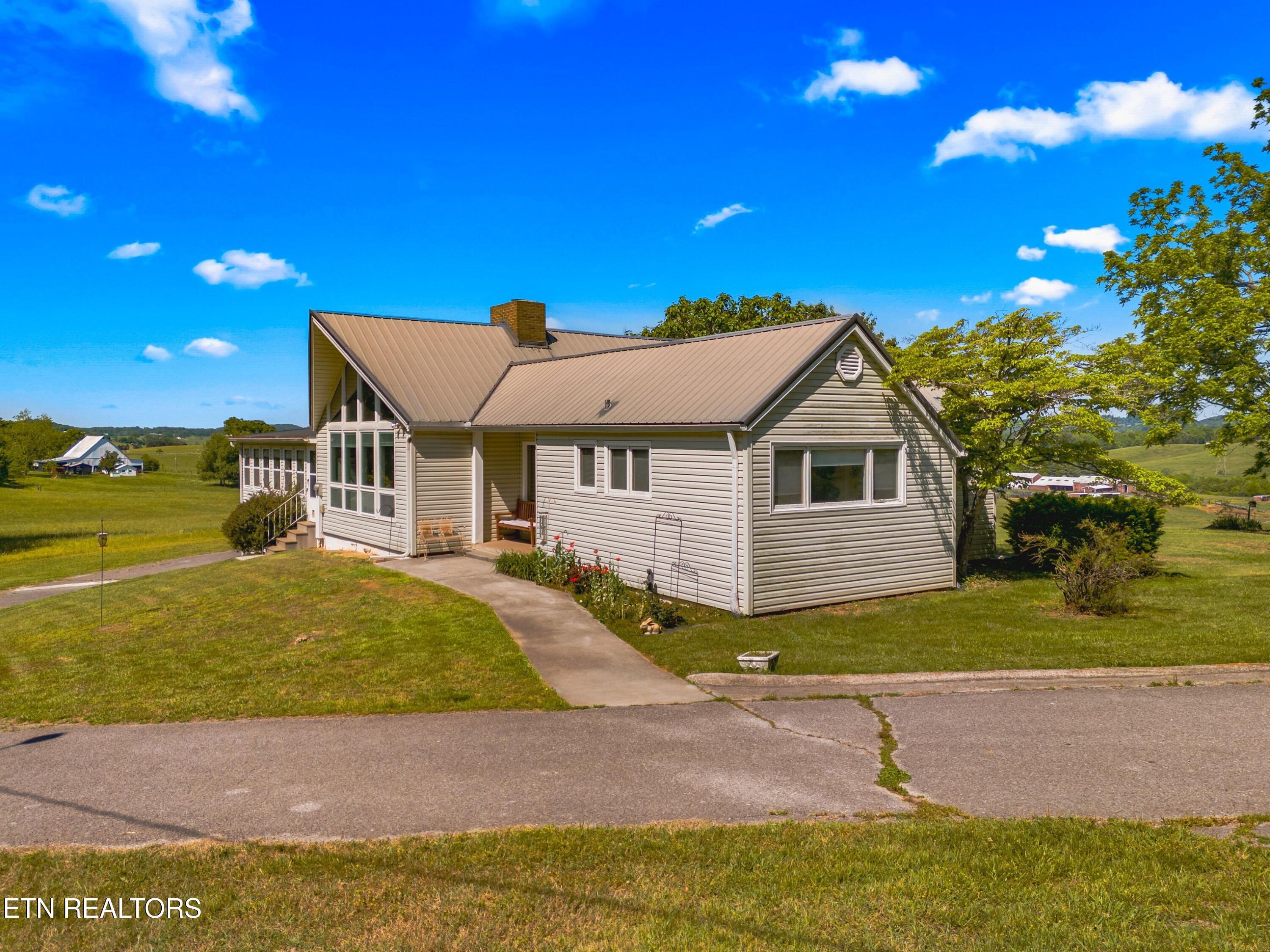 1456 C H Rankin Rd