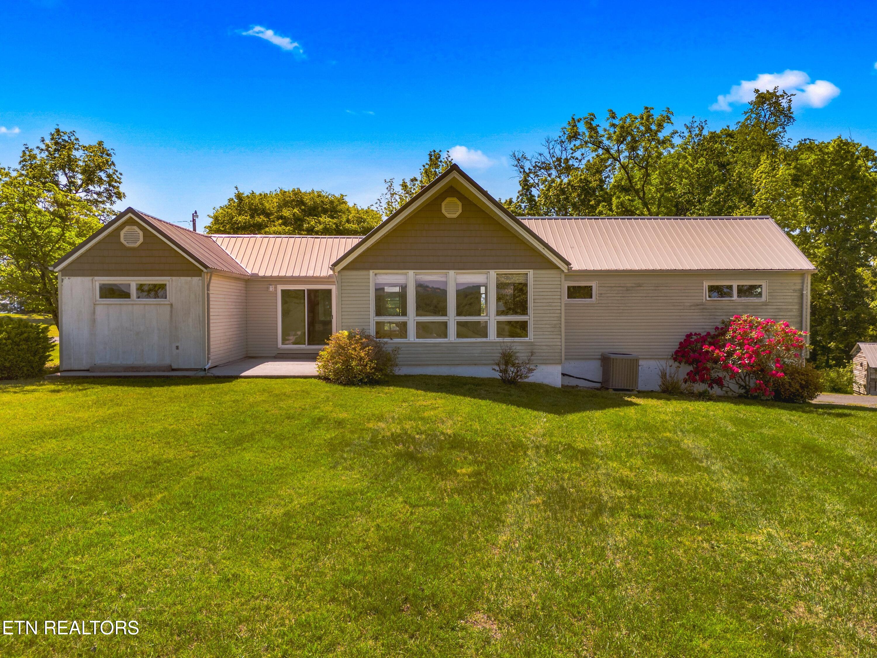 1456 C H Rankin Rd