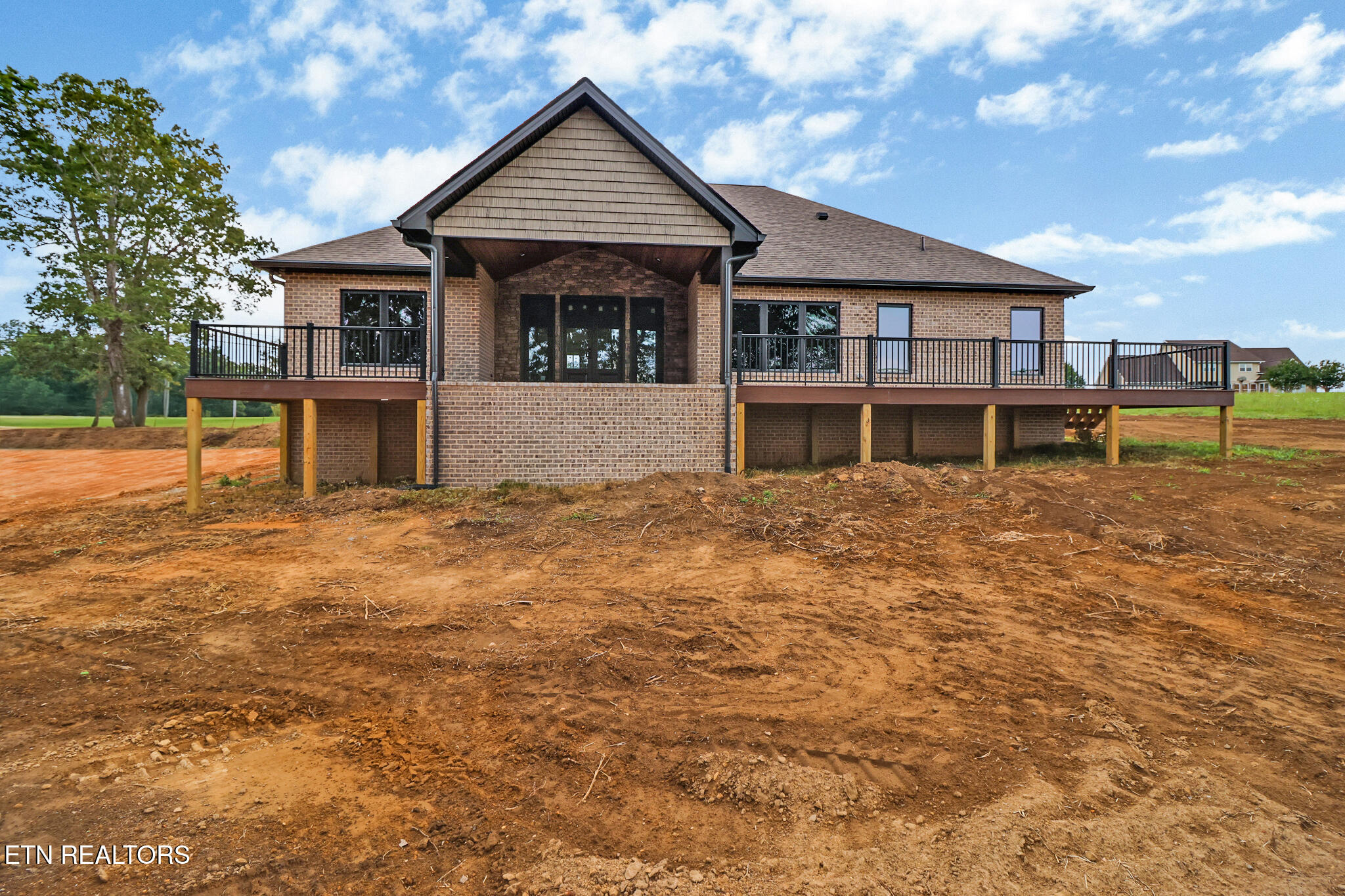 5843 Dunbar Rd
