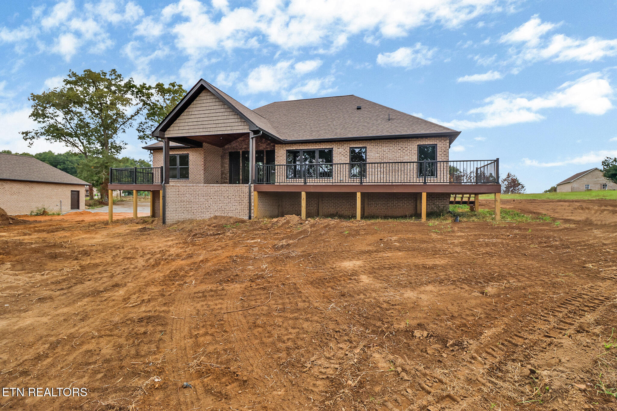5843 Dunbar Rd