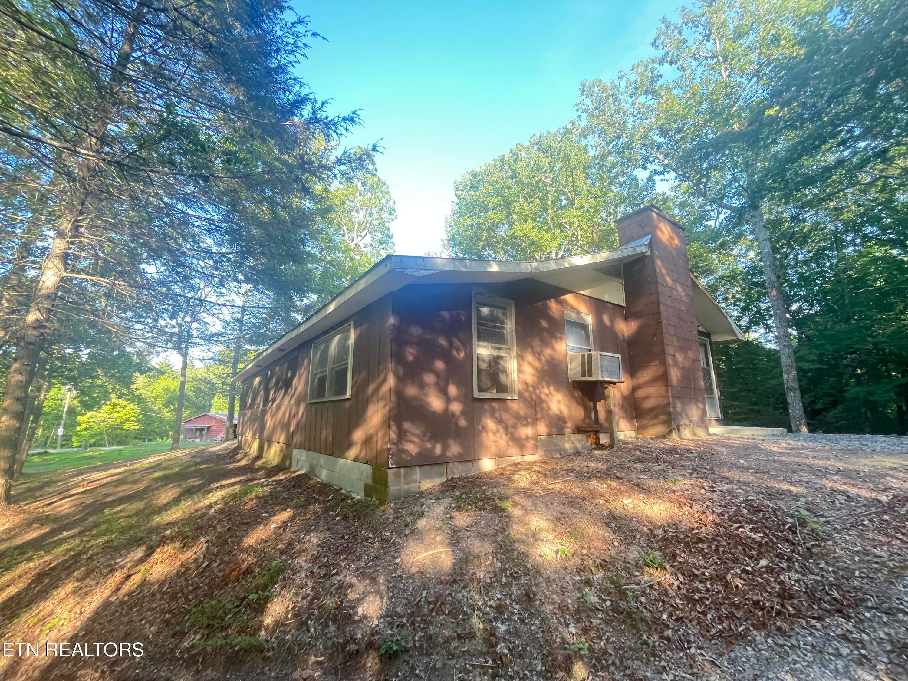2245 Mount Pleasant Rd 2245