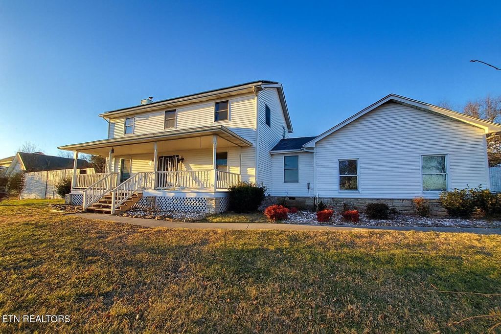 Photo of 3929 Settlers Tr, Kodak, TN 37764 (MLS # 1324156)