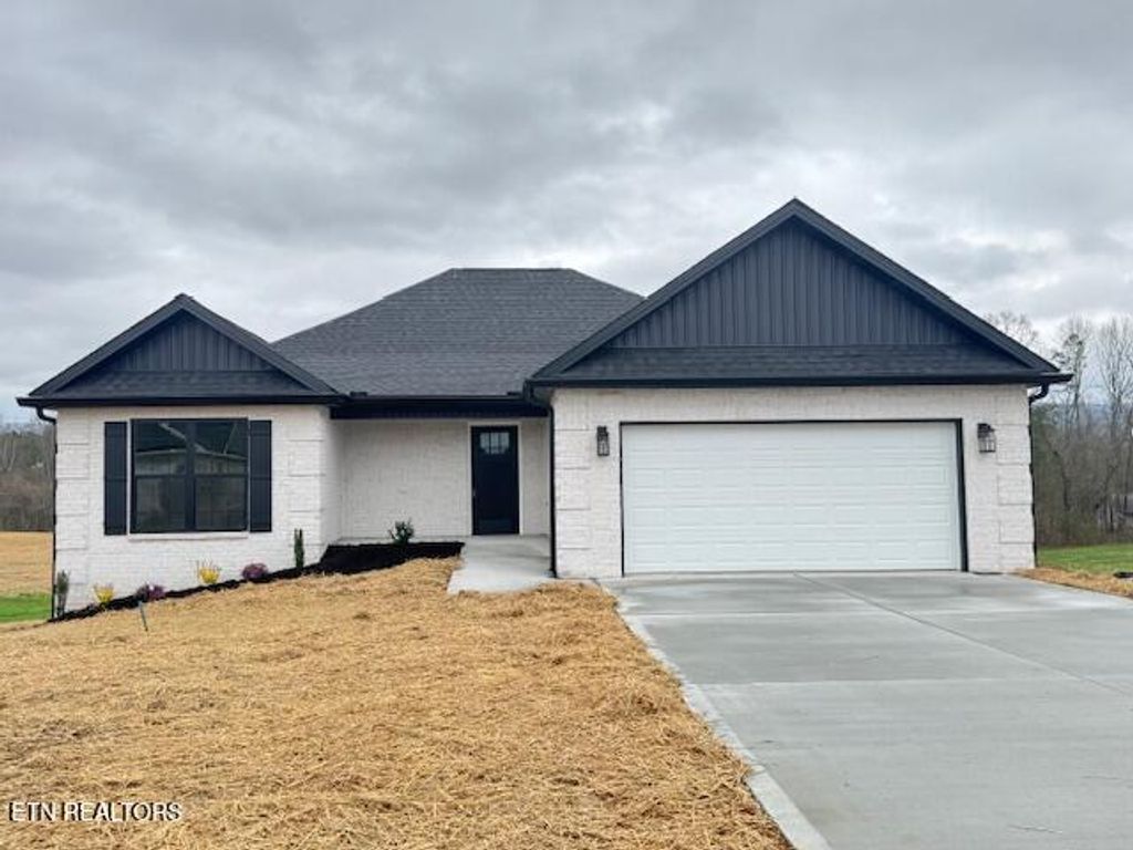 Photo of 1036 Pathways Drive, Seymour, TN 37865 (MLS # 1328919)