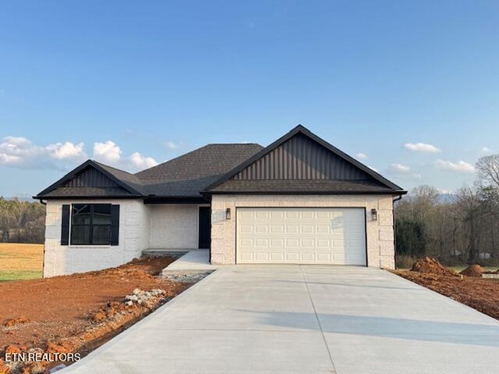 Photo of 1036 Pathways Drive, Seymour, TN 37865 (MLS # 1328919)