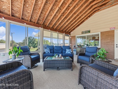 Tiny photo for 3508 E Lamar Alexander Pkwy, Maryville, TN 37804 (MLS # 1357566)