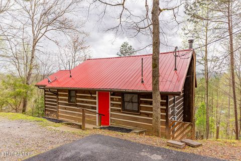 Photo of 1935 Sb Ogle Lane, Sevierville, TN 37876 (MLS # 1322702)
