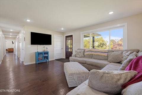Tiny photo for 7787 Wells Rd, Talbott, TN 37877 (MLS # 1360491)