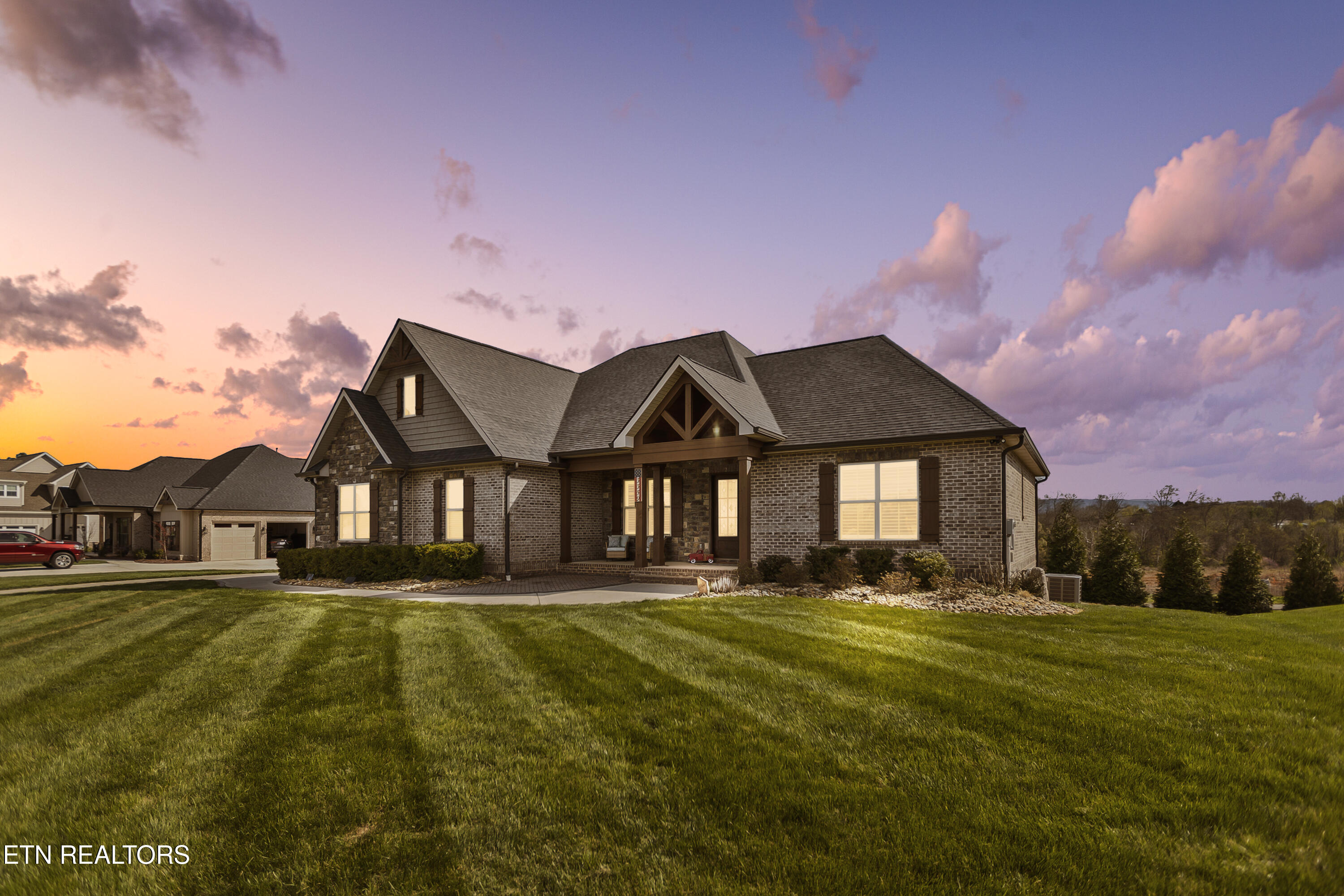 3359 Old Plantation Way