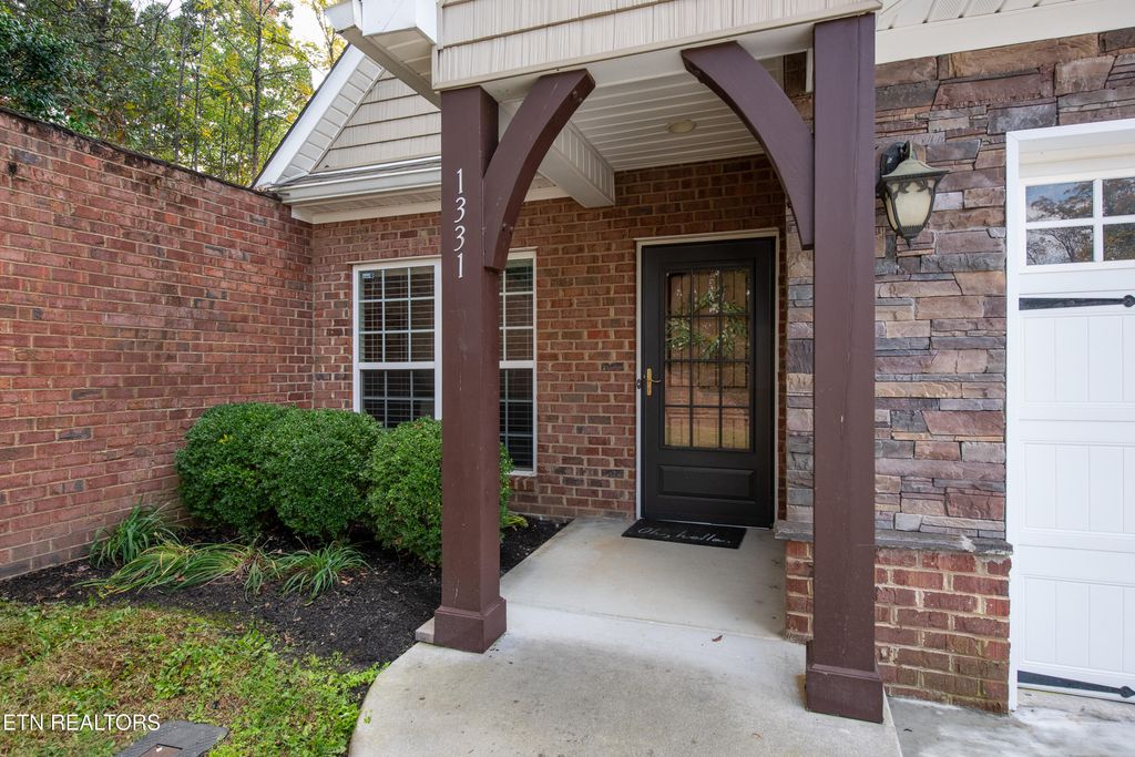 Photo of 1331 Tyler Crossing Way, Maryville, TN 37801 (MLS # 1322104)