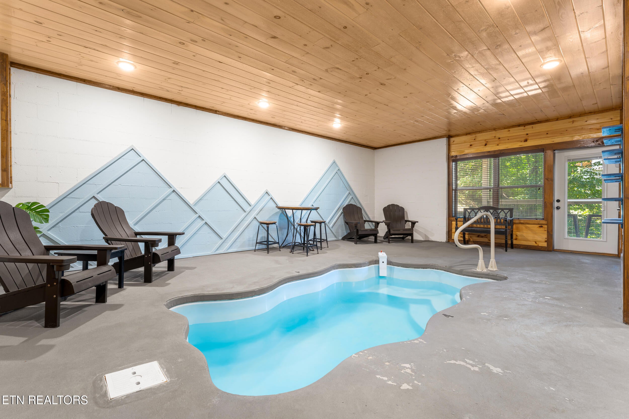 851 Osprey Way
