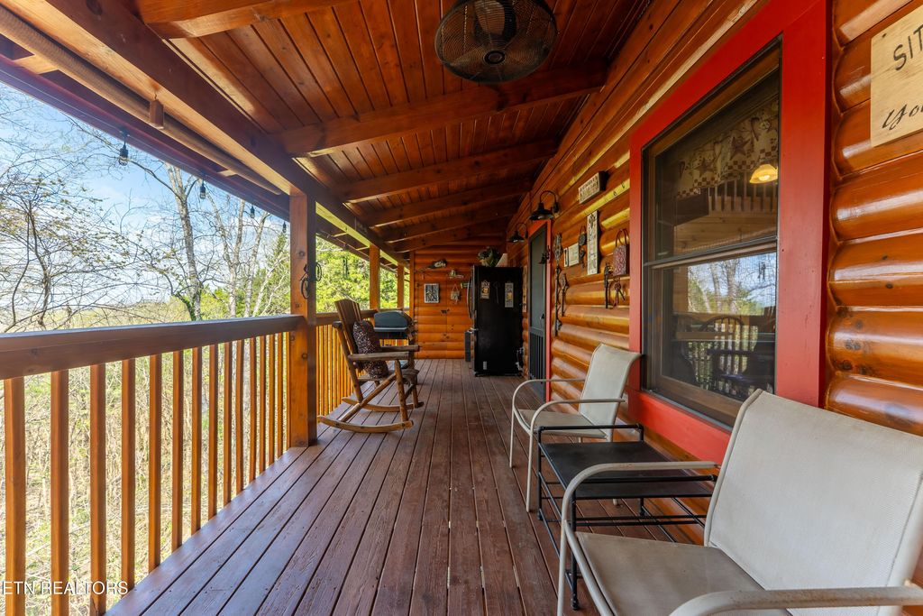 Photo of 1074 Willard Way, Sevierville, TN 37876 (MLS # 1334916)