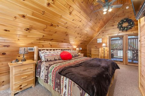 Tiny photo for 1074 Willard Way, Sevierville, TN 37876 (MLS # 1334916)