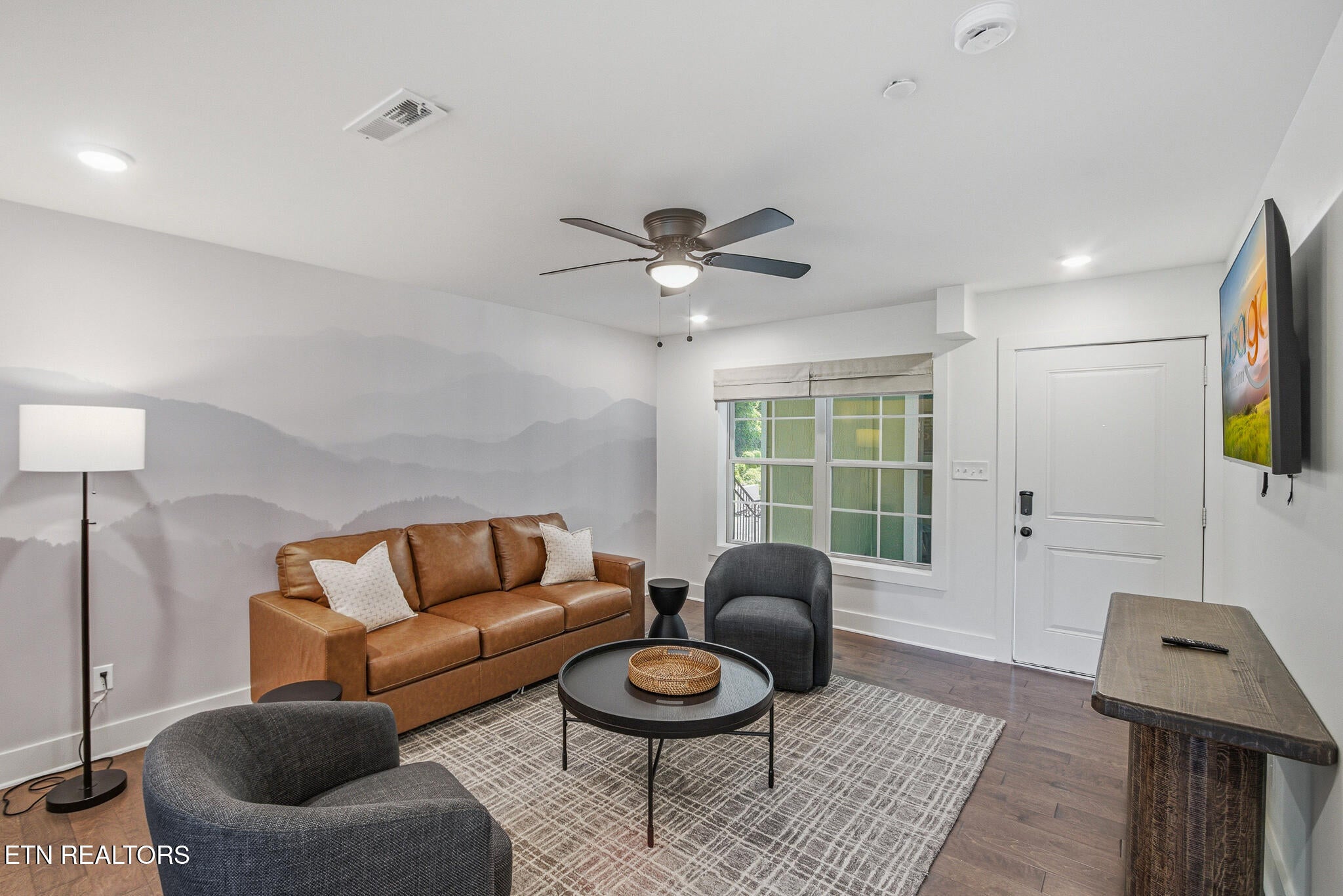 329 Ownby St 1402