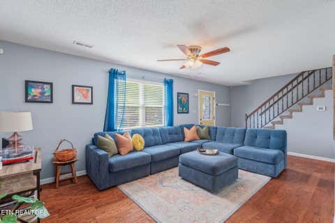 Tiny photo for 2301 Robinson Ridge Court, Knoxville, TN 37923 (MLS # 1348134)
