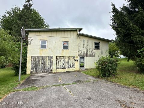 Photo of 1688 Ridgeway Drive, Kingsport, TN 37664 (MLS # 1332221)