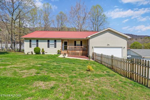 Photo of 318 Lee Village Vlg, Harriman, TN 37748 (MLS # 1338561)
