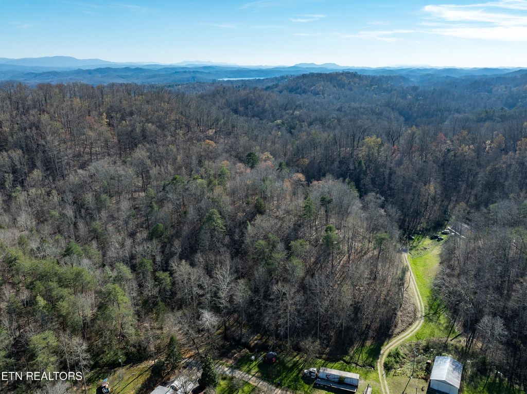 Photo of 2723 Redbud Valley Drive, Maryville, TN 37801 (MLS # 1333507)