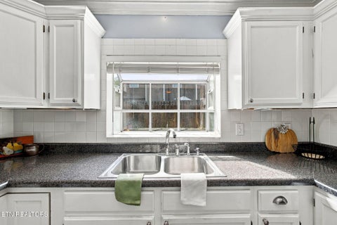 Tiny photo for 1319 Covington Drive, Knoxville, TN 37919 (MLS # 1357800)