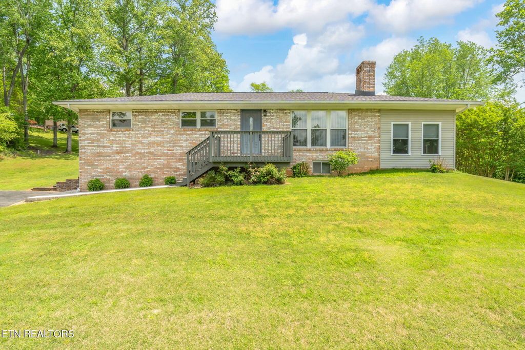 Photo of 106 Wright Lane, Harriman, TN 37748 (MLS # 1299798)