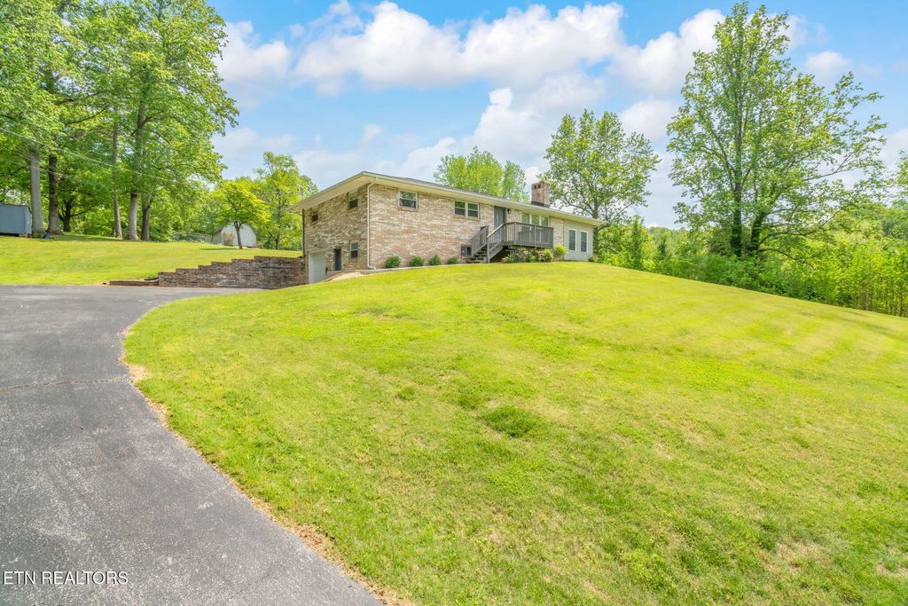 Photo of 106 Wright Lane, Harriman, TN 37748 (MLS # 1299798)