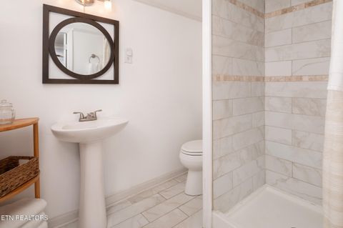 Tiny photo for 5519 Parkdale Rd, Knoxville, TN 37912 (MLS # 1345606)