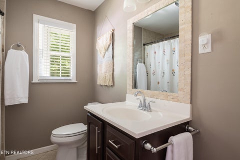 Tiny photo for 5519 Parkdale Rd, Knoxville, TN 37912 (MLS # 1345606)
