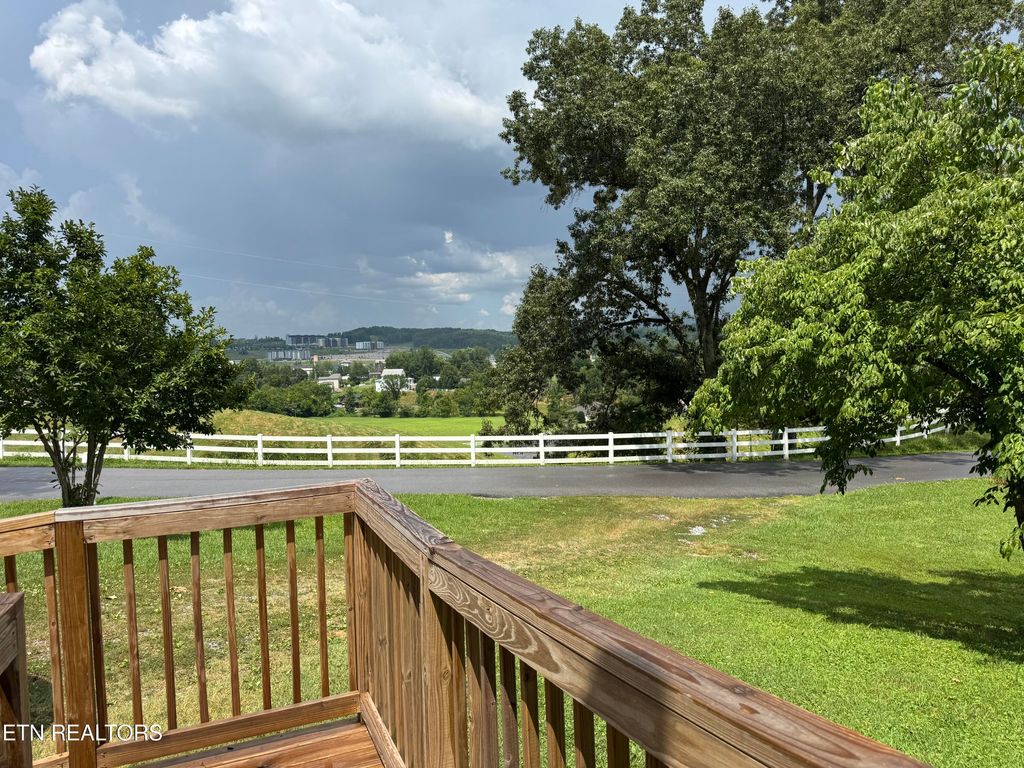 Photo of 3126 Pickel Drive Drive, Pigeon Forge, TN 37863 (MLS # 1308950)