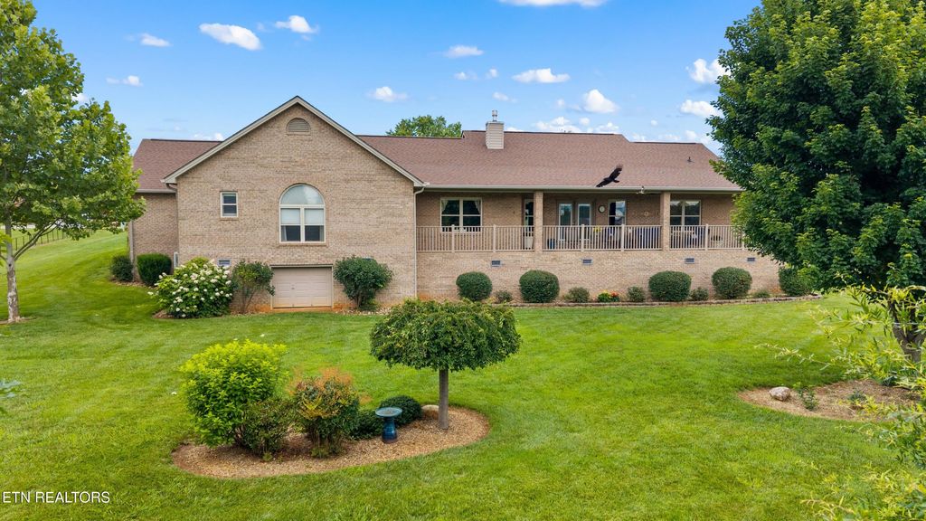 Photo of 1040 Southwind Circle, Dandridge, TN 37725 (MLS # 1343383)