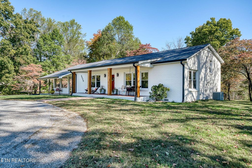 Photo of 5526 Mount Herman Rd, Cookeville, TN 38506 (MLS # 1324462)