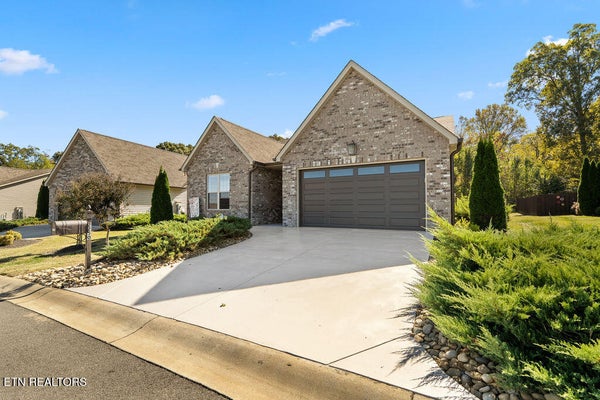 2250 BOULDER CREST LN, SEVIERVILLE, TN 37876 - Image 5f73e264901a0cfe4bd0a031dfbcf804/1333894933