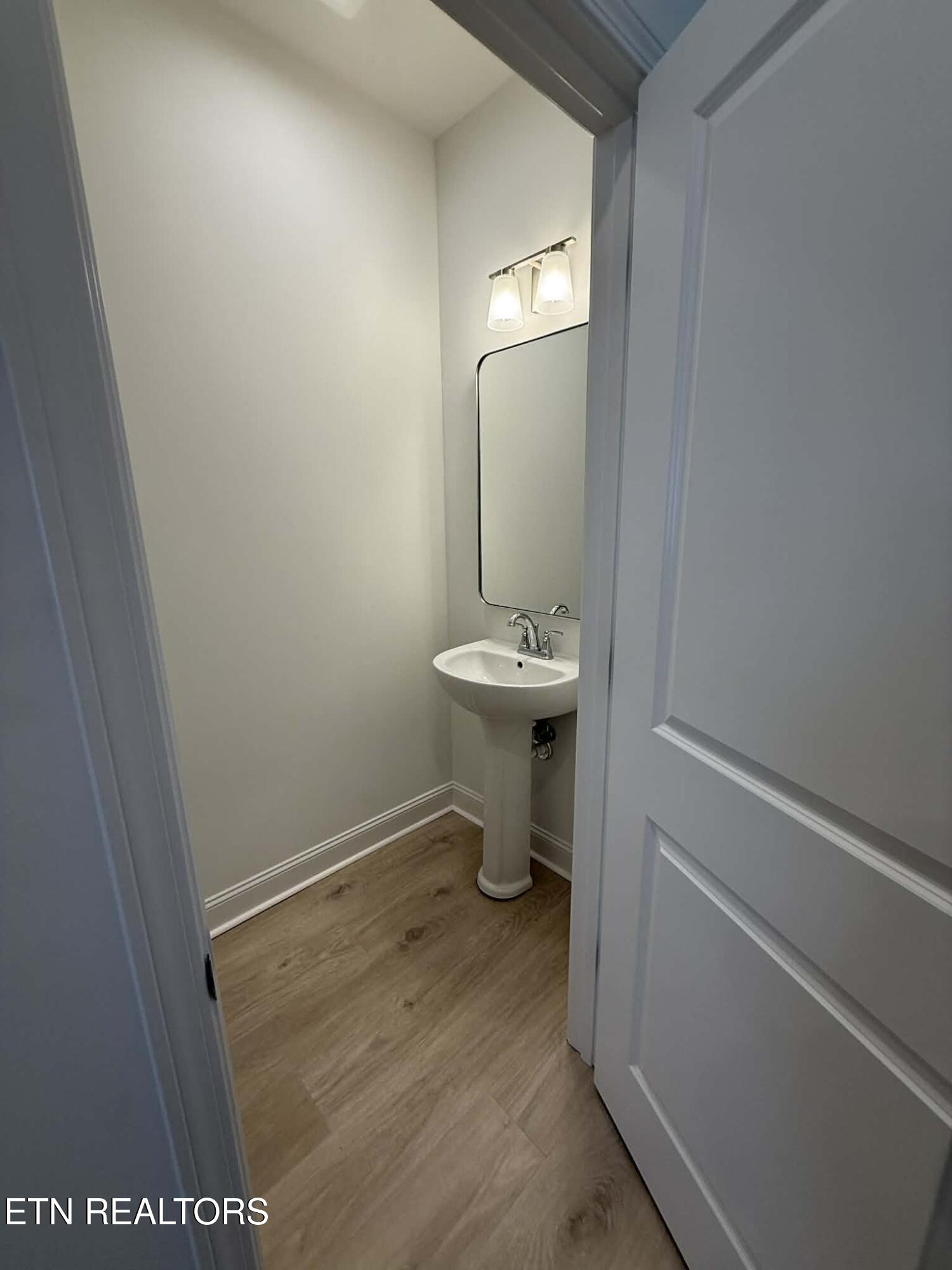 8834 Chapman Trace Way