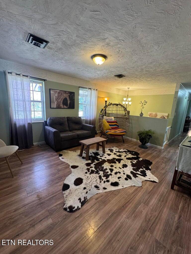 625 Old Poplar Ridge Rd
