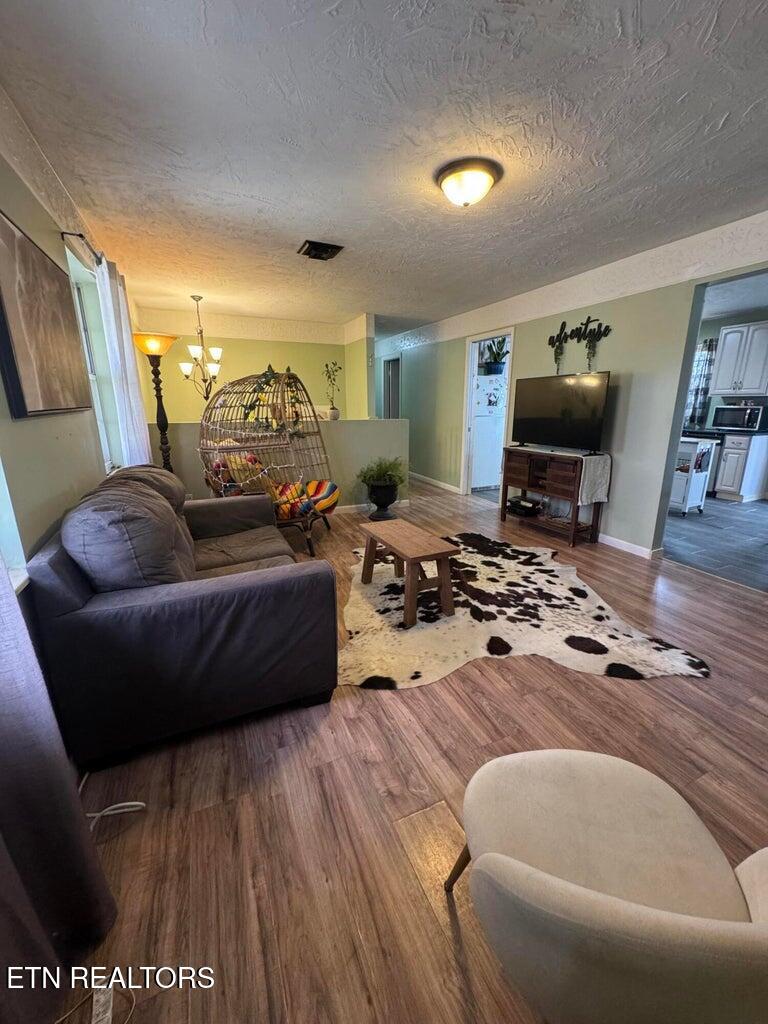 625 Old Poplar Ridge Rd