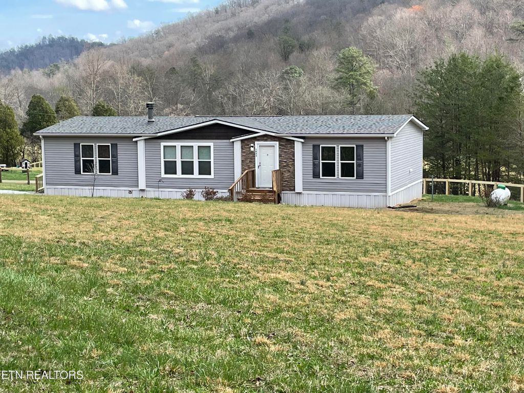 Photo of 1064 Big Creek Rd, Madisonville, TN 37354 (MLS # 1332268)