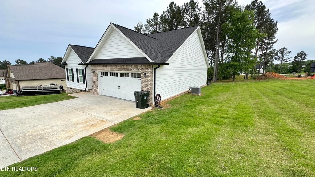 Photo of 124 County Road 3050, Athens, TN 37303 (MLS # 1303129)