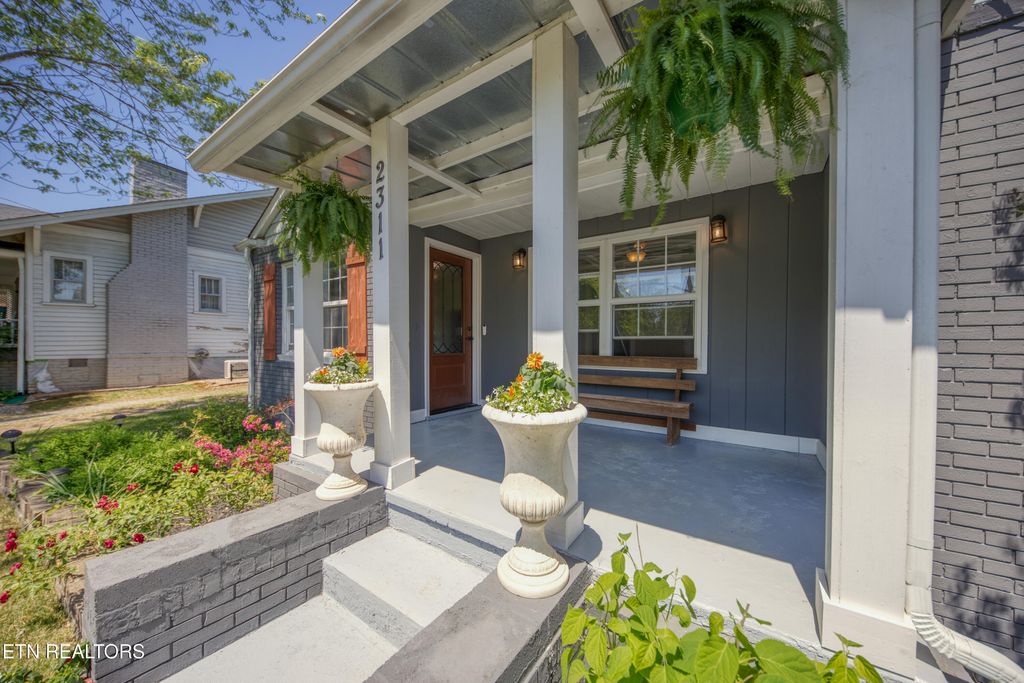 Photo of 2311 Fair Drive, Knoxville, TN 37918 (MLS # 1338244)