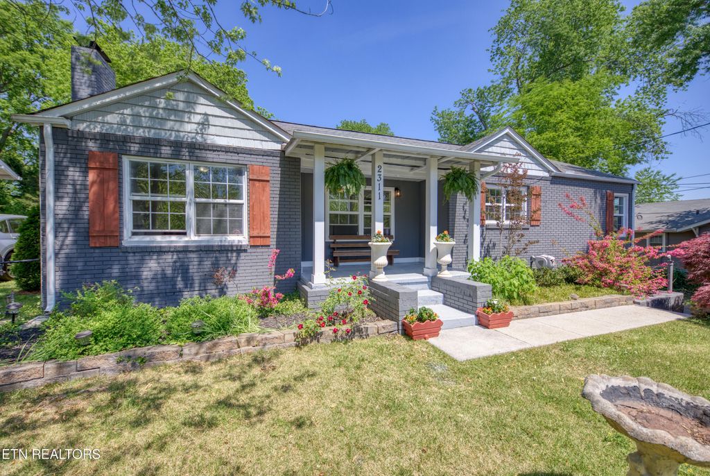 Photo of 2311 Fair Drive, Knoxville, TN 37918 (MLS # 1338244)