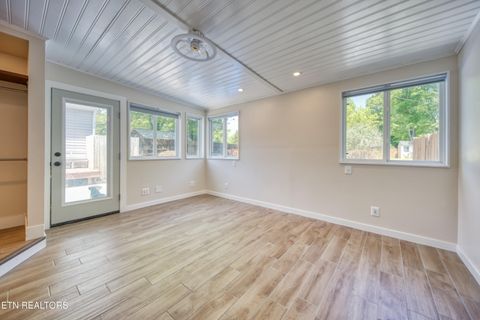 Tiny photo for 2311 Fair Drive, Knoxville, TN 37918 (MLS # 1338244)