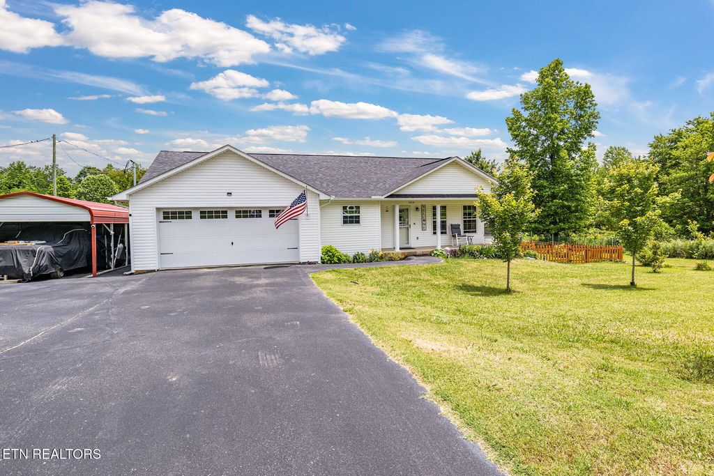 Photo of 3015 Kimberly Drive, White Pine, TN 37890 (MLS # 1302841)