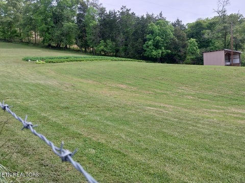 Tiny photo for 3381 Upper Caney Valley Rd, Tazewell, TN 37879 (MLS # 1359381)