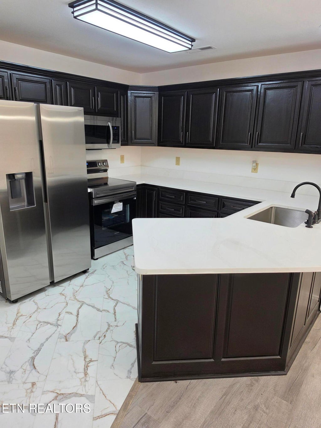 Photo of 716 Sunrise Circle, Sevierville, TN 37862 (MLS # 1344676)