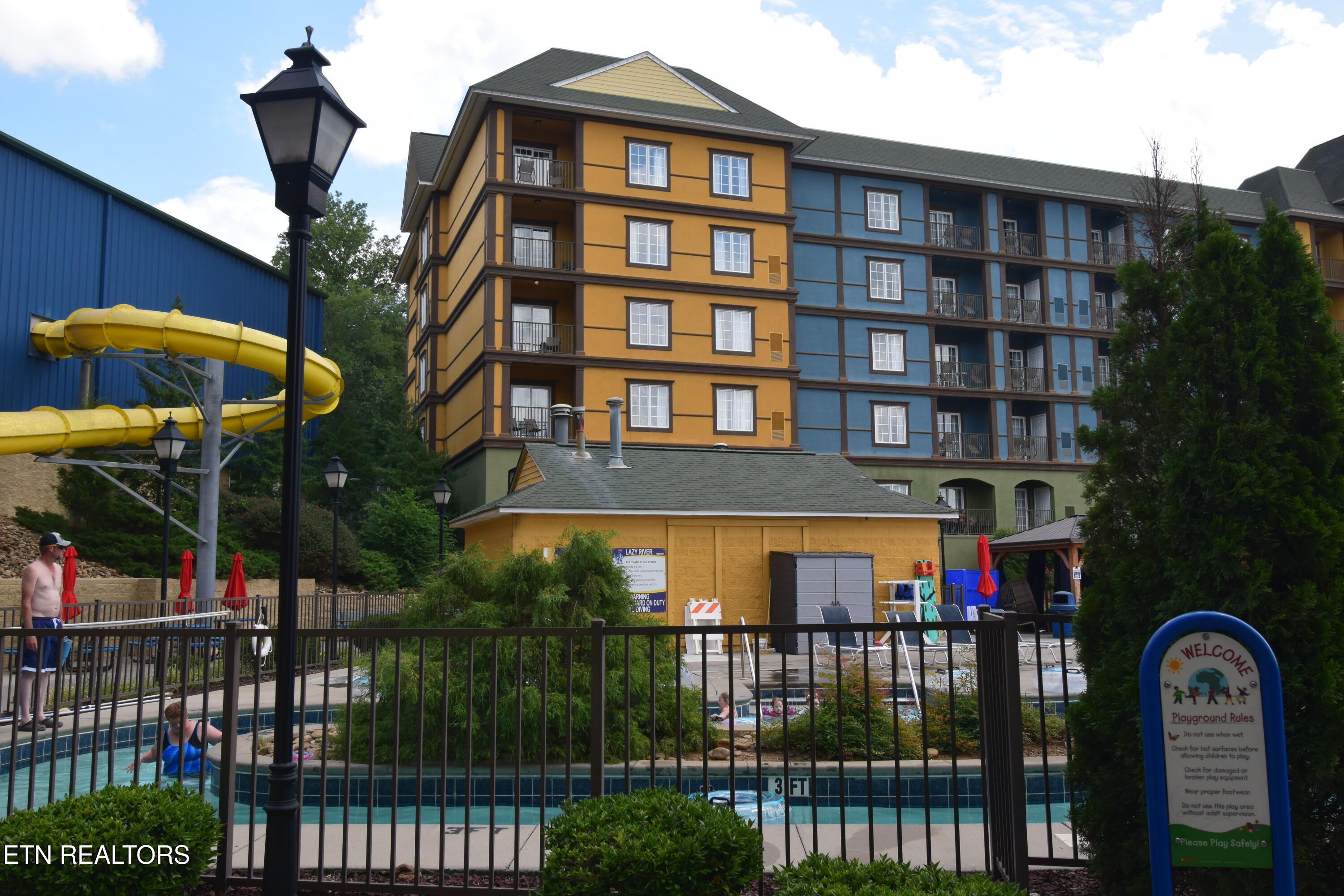 225 Collier Drive 1516