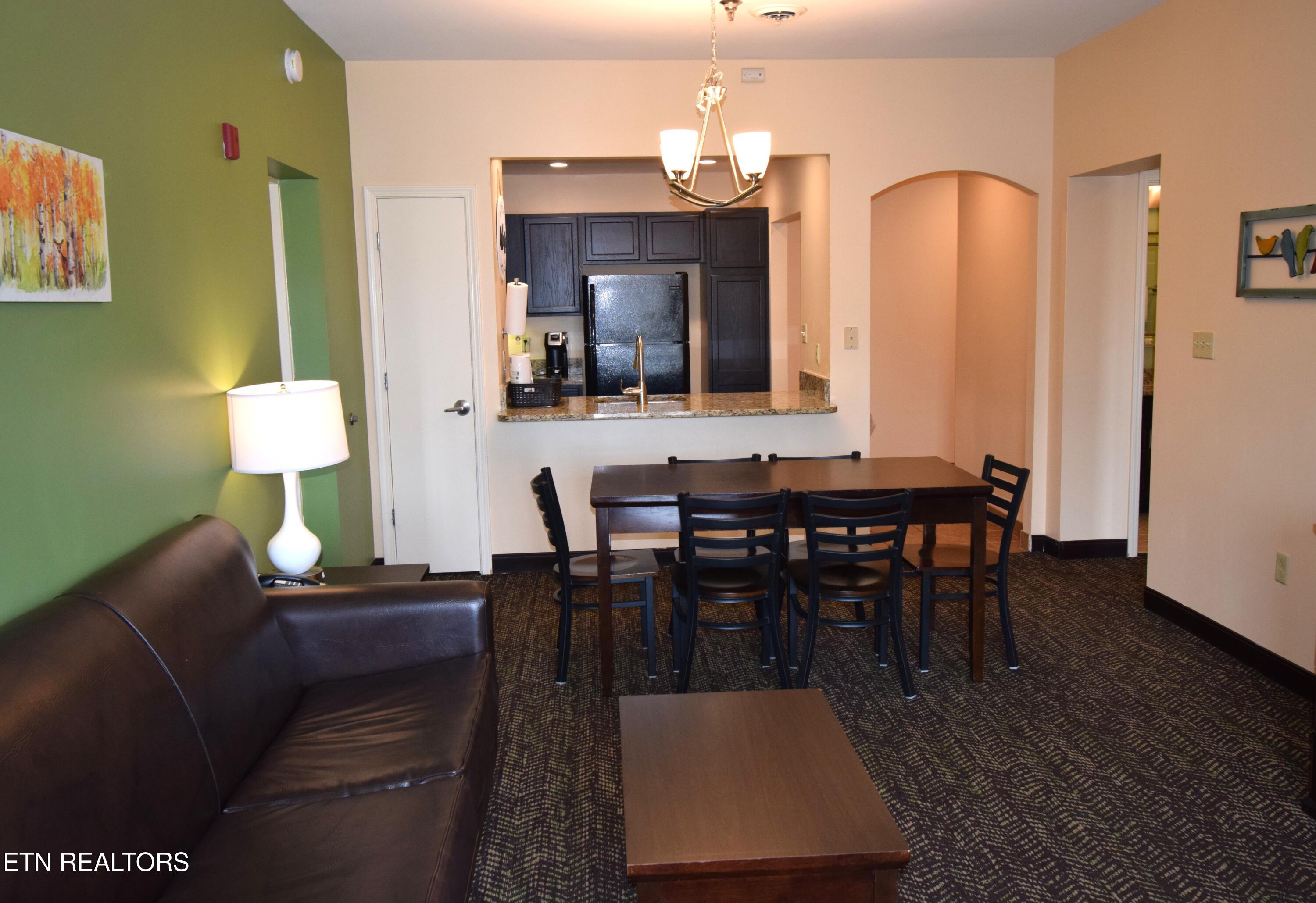 225 Collier Drive 1516