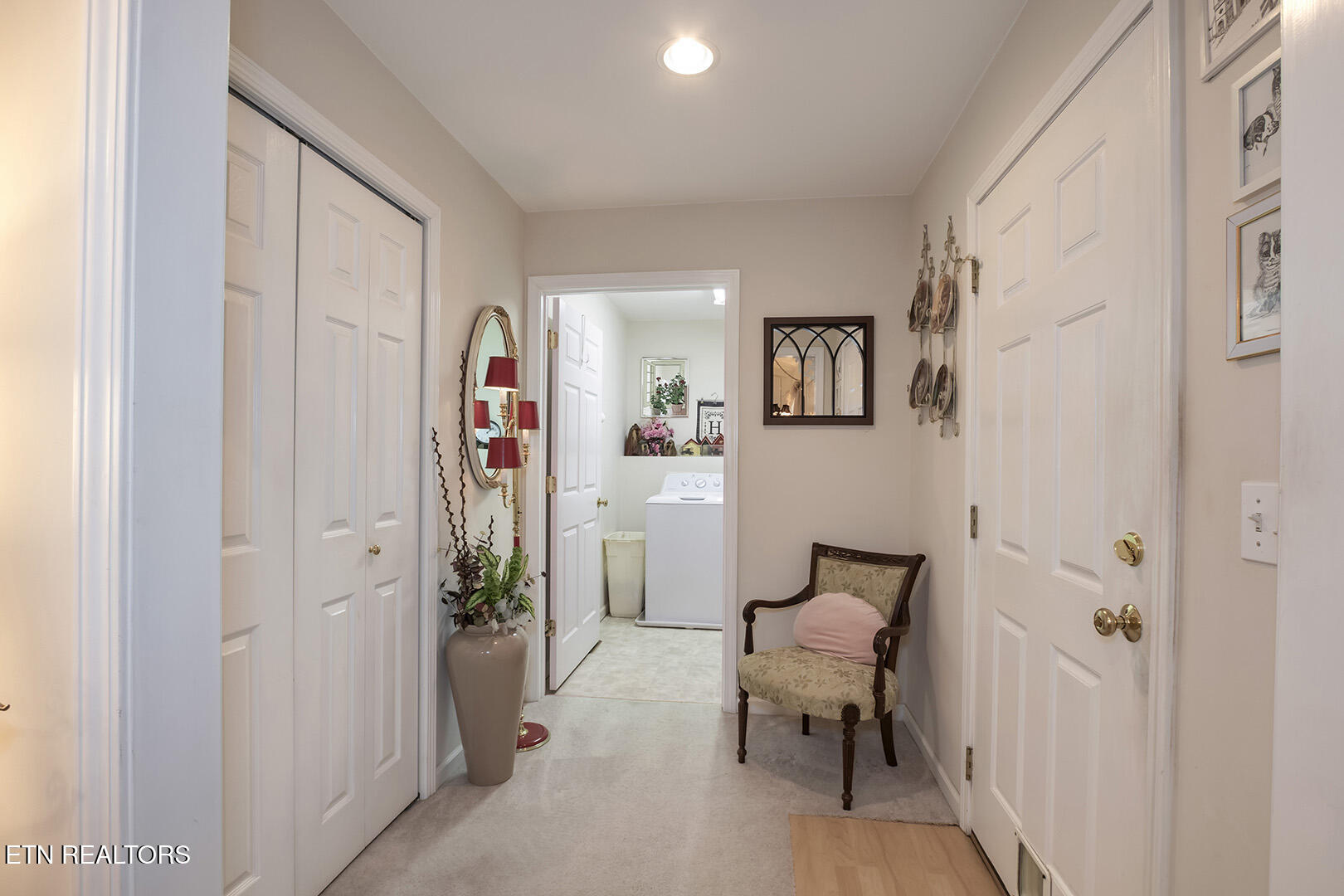 Loudon, Tennessee 37774, United States, 2 Bedrooms Bedrooms, ,2 BathroomsBathrooms,Residential,Active,93836