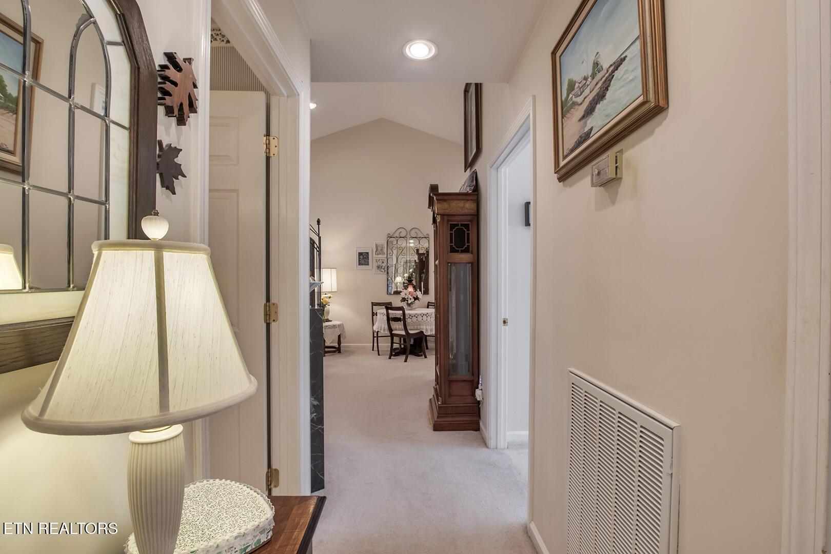 Loudon, Tennessee 37774, United States, 2 Bedrooms Bedrooms, ,2 BathroomsBathrooms,Residential,Active,93836