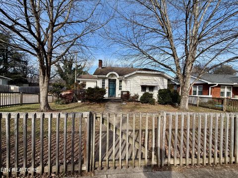 Tiny photo for 1701 Branson Ave, Knoxville, TN 37917 (MLS # 1324329)