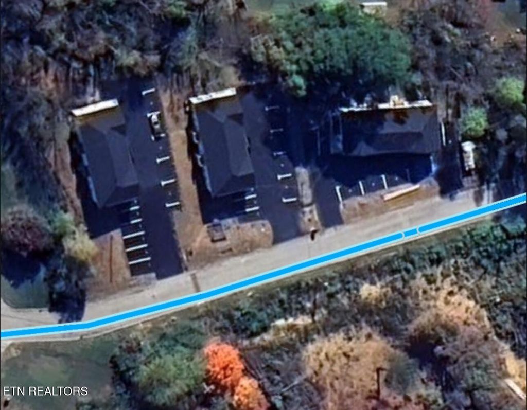 Photo of 305365 Barkley Landing Drive, Morristown, TN 37813 (MLS # 1304724)