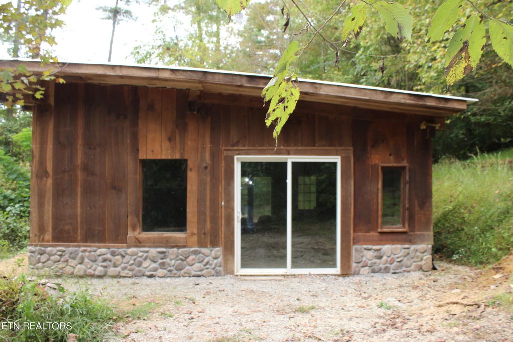 Photo of 145 Mill Pond Hollow Rd, Maynardville, TN 37807 (MLS # 1242746)