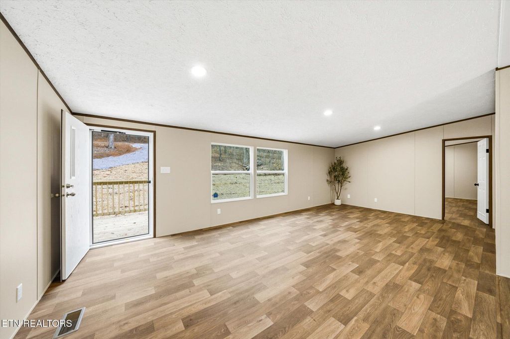 Photo of 252 Ledgerwood Lane, Kingston, TN 37763 (MLS # 1324482)